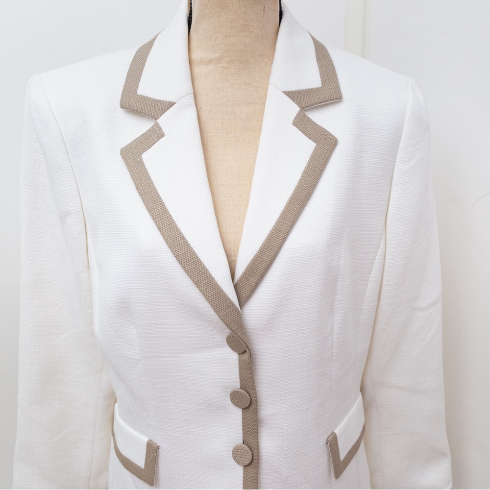 Tailored blazer jacket white tan khaki trim summer blazer Tahari 14 - Picture 5 of 15